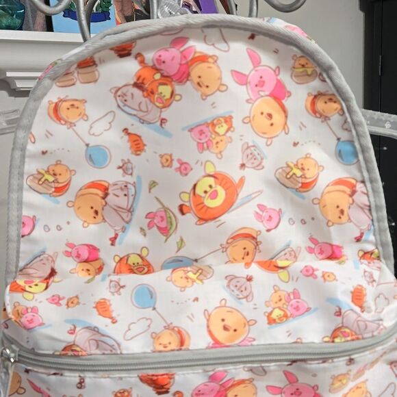 Disney Tsum Tsum Winnie the Pooh backpack - Picture 2 of 11